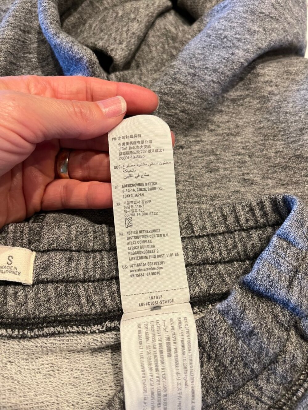 Abercrombie & Fitch Vintage Heather Gray Joggers Sweatpants Heritage Patch Small - Picture 12 of 12